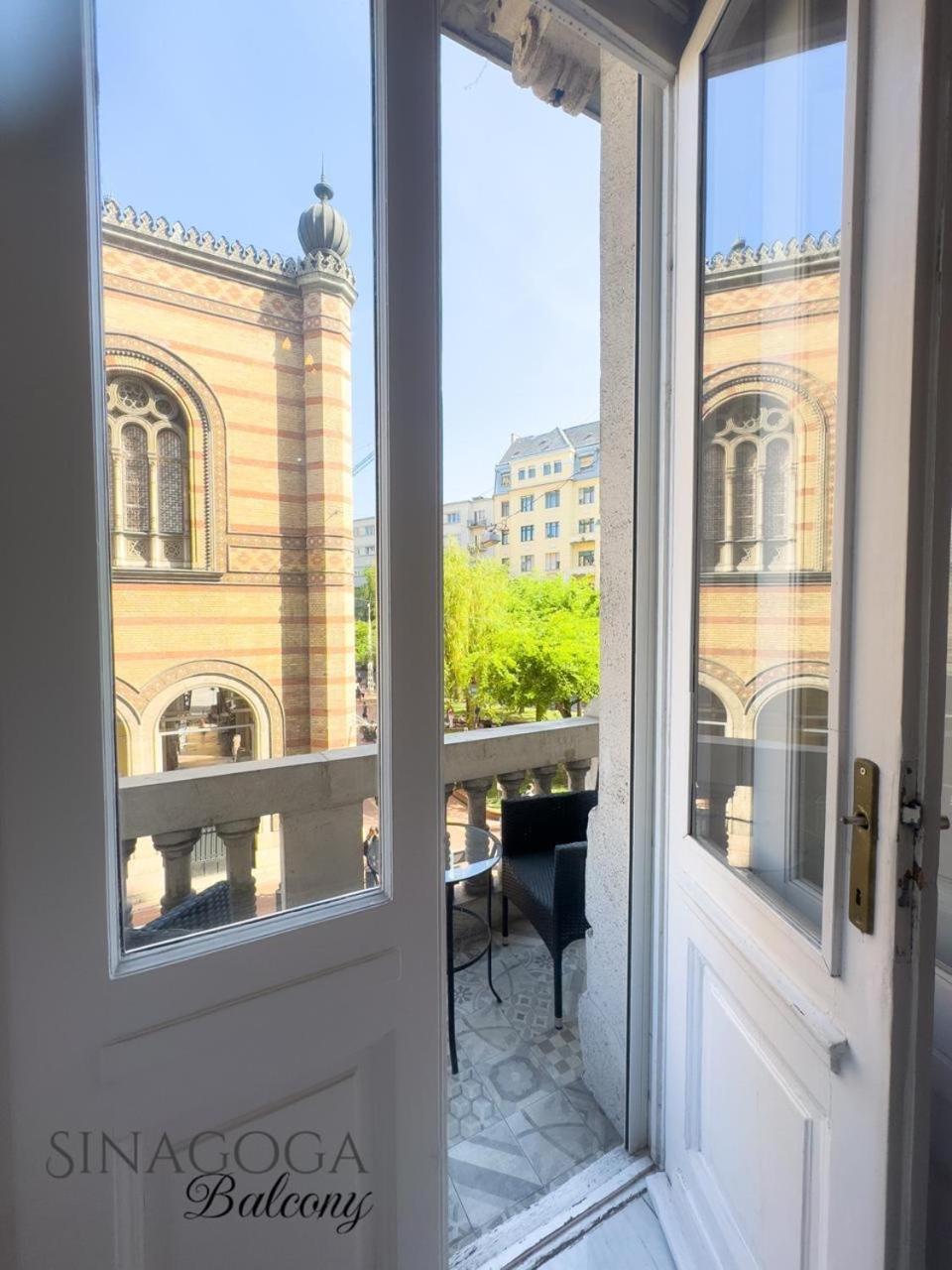 Appartement Jacuzzi Sinagoga View à Budapest Extérieur photo